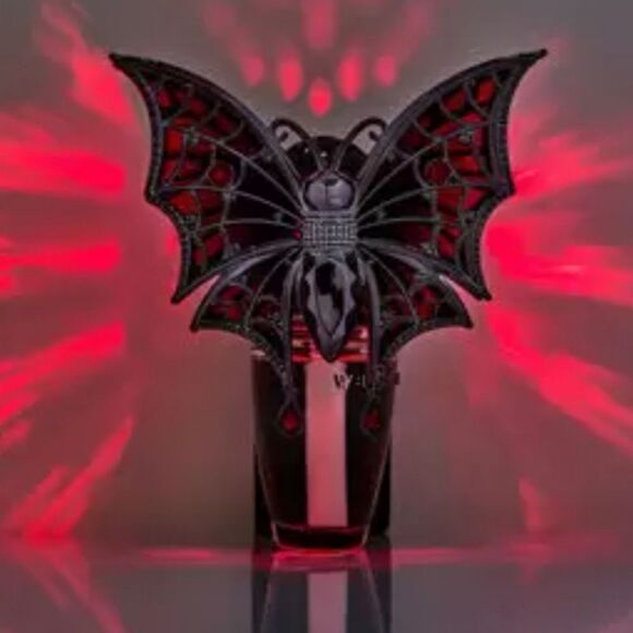 BBW Bejeweled Bat-terfly Nightlight Wallflowers Fragrance Plug 2024 New OOS - Picture 8 of 8